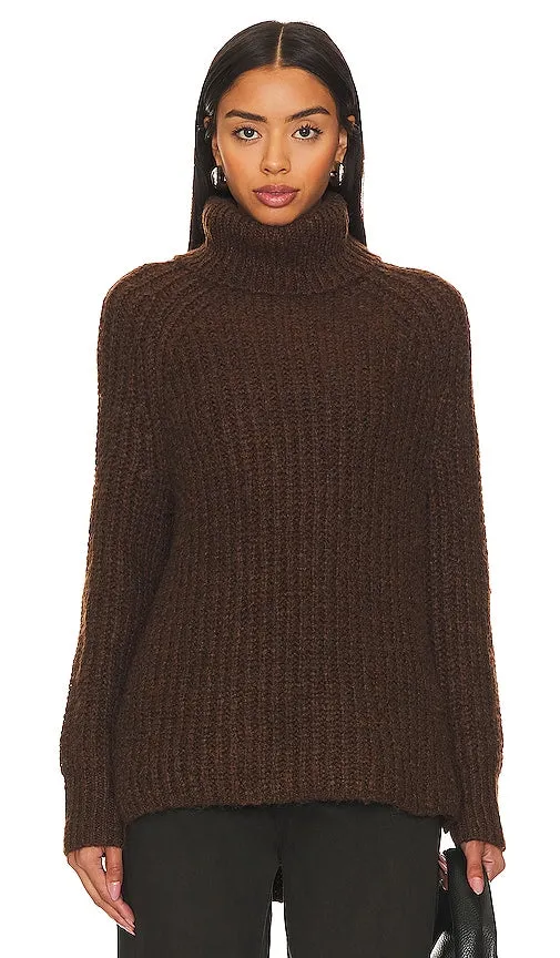 525 Stella Sweater in Chocolate