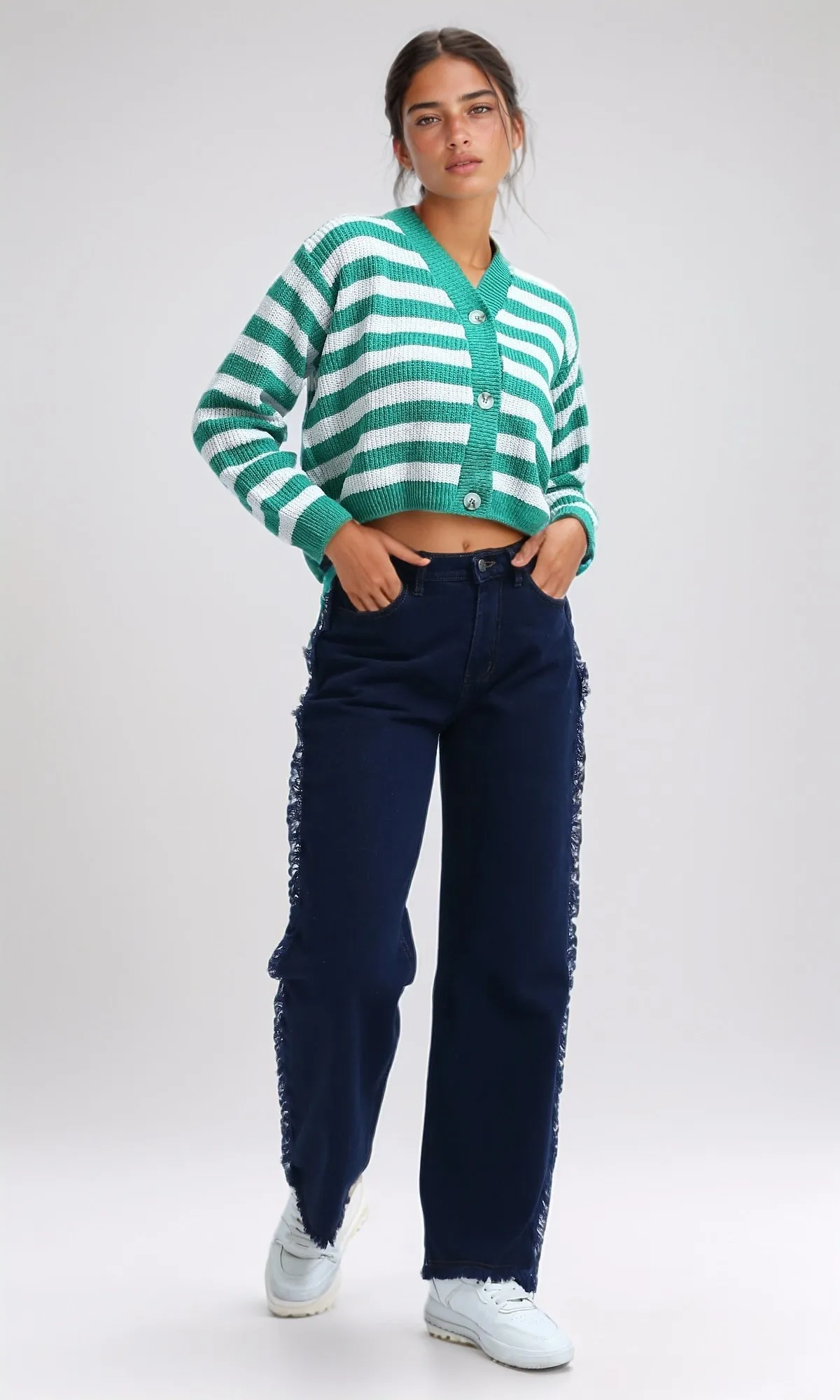 O200309 - Feminine Long Sleeves Short Cardigan - Green & White